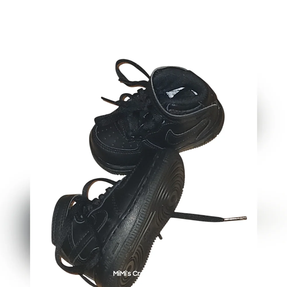 Nike Air Force 1's Hightop Black 4C - Picture 3 of 8